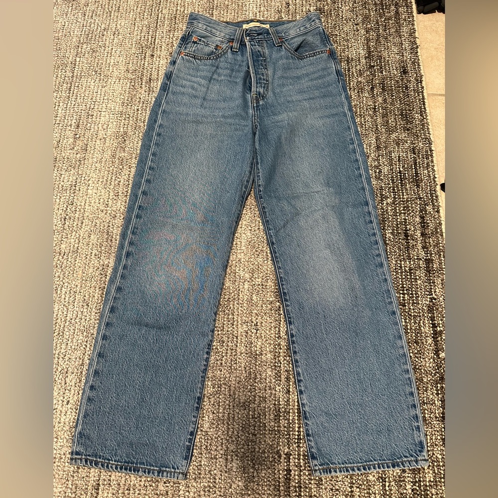 Levi’s Ribcage Straight Ankle Jeans (Size 25Wx27L)